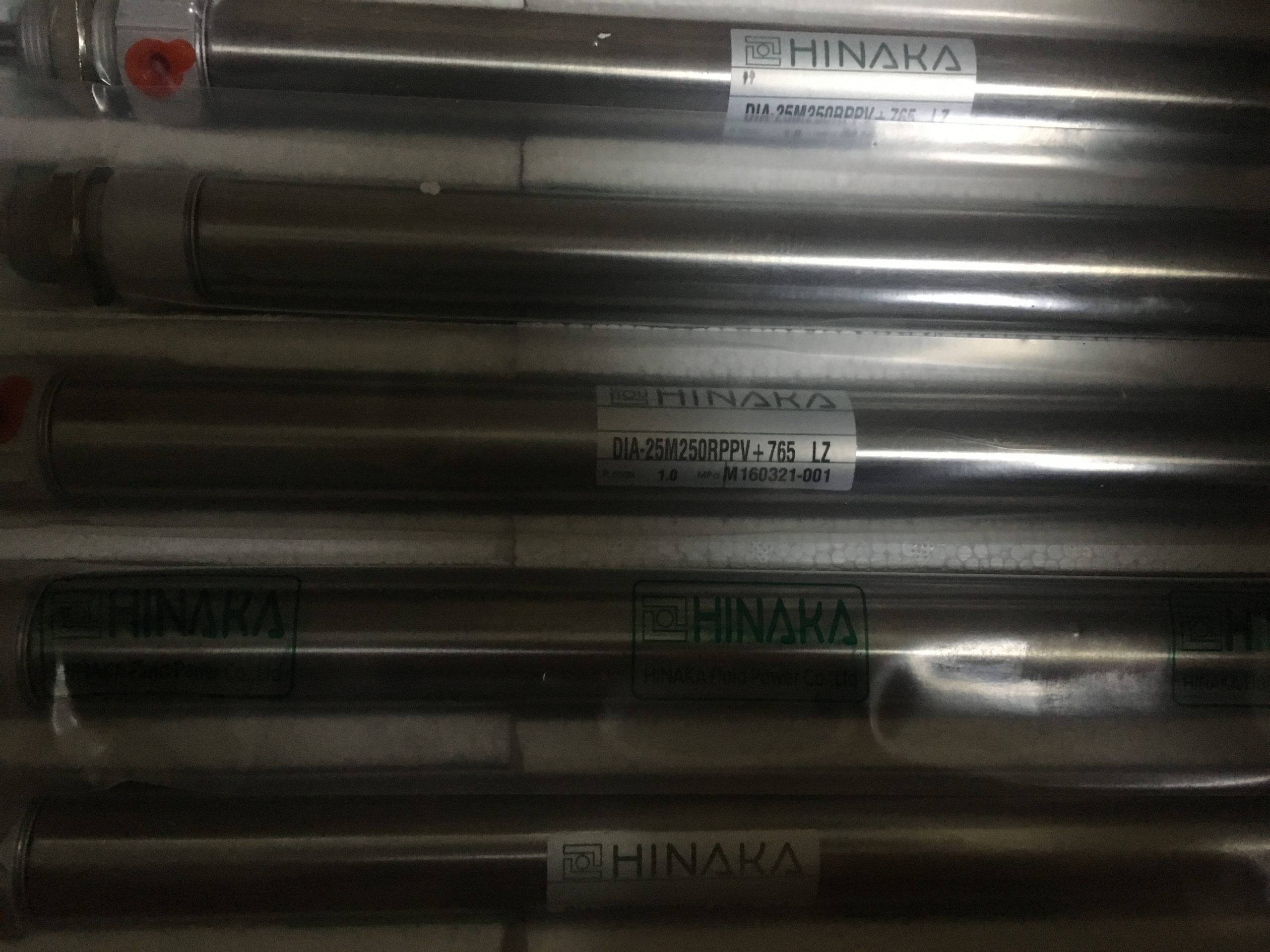 自动化产线里的Festo电磁阀:气路控制角色与应用场景解析配图