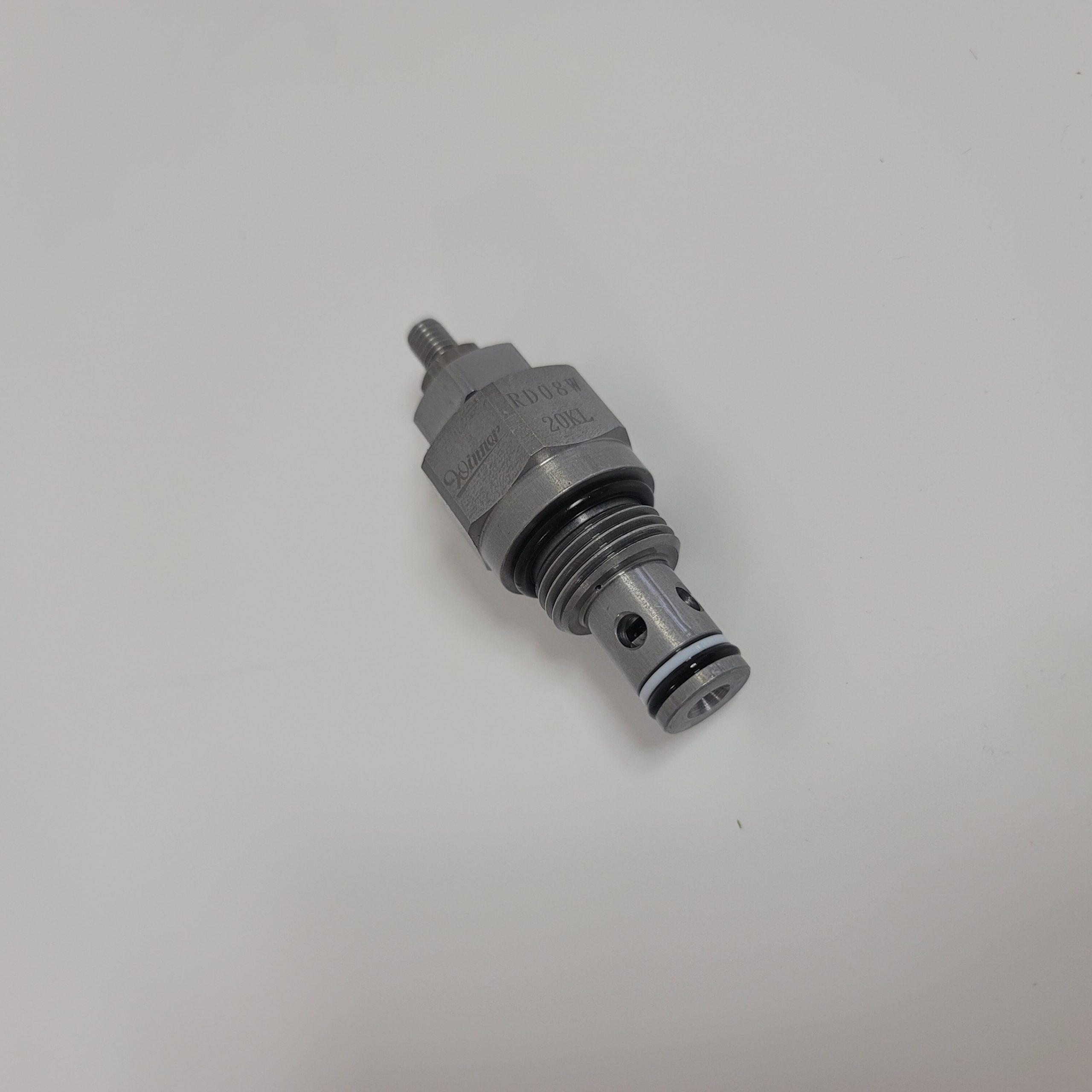 PARKER高压齿轮泵工作机理与工业应用场景解析配图