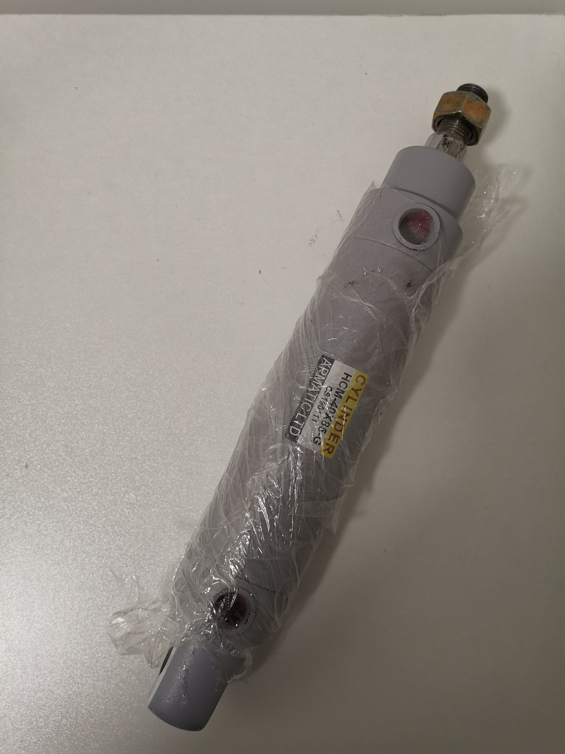 费斯托气压缸用于工业设备,动作频率与寿命评估不能分开看配图