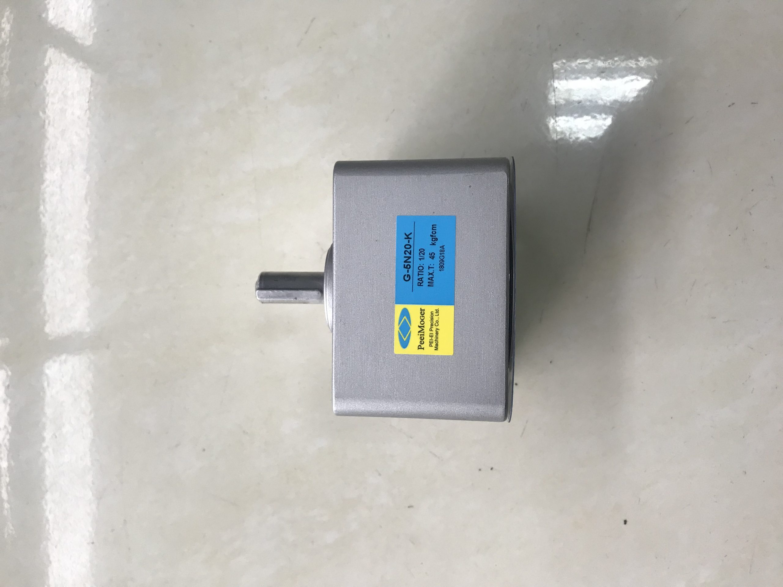 伊顿叠加式单向阀：面向流体控制回路的止逆配置要点配图