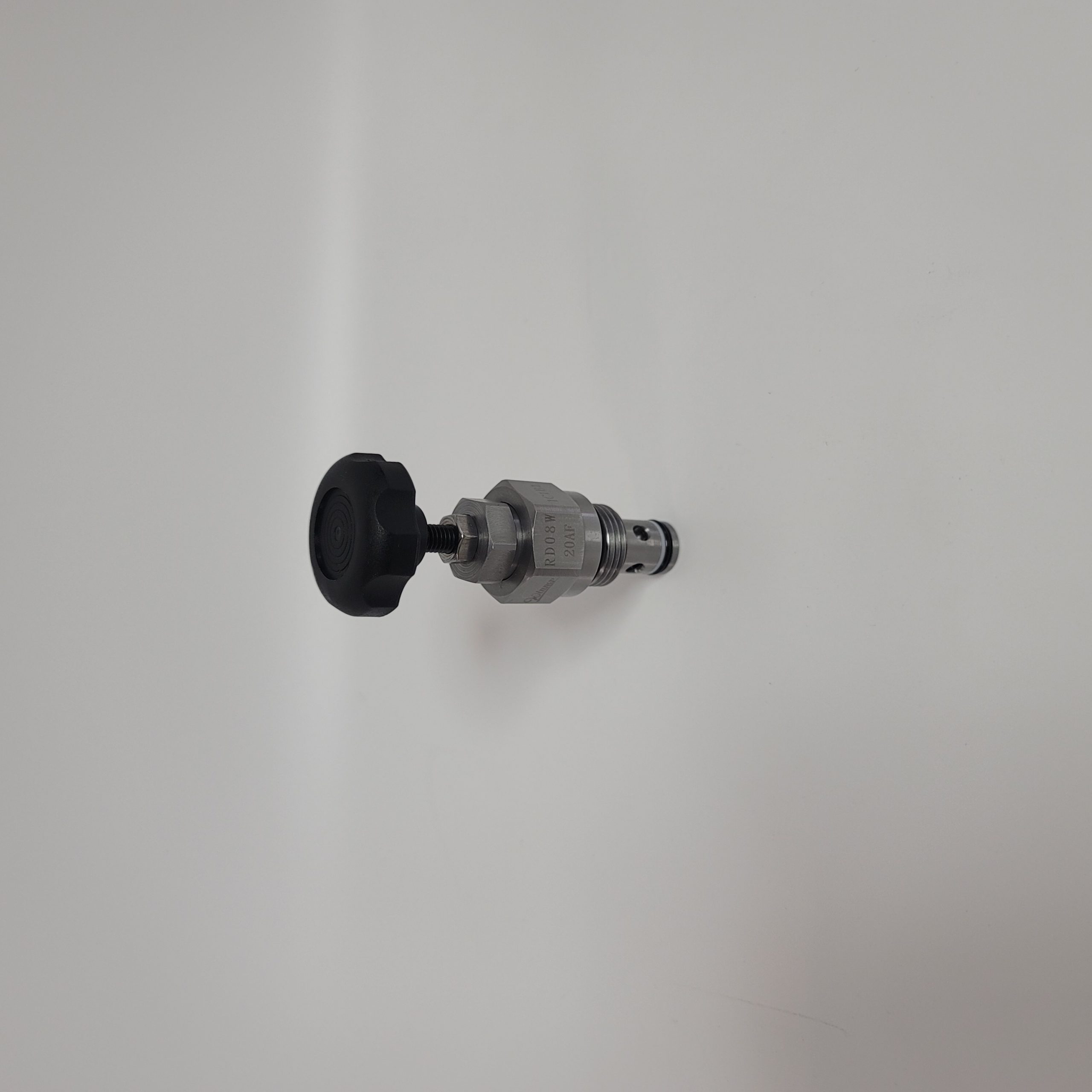 液压系统压力波动时,WINMOST油压调节阀可按油液、阀芯与系统负载逐项排查配图