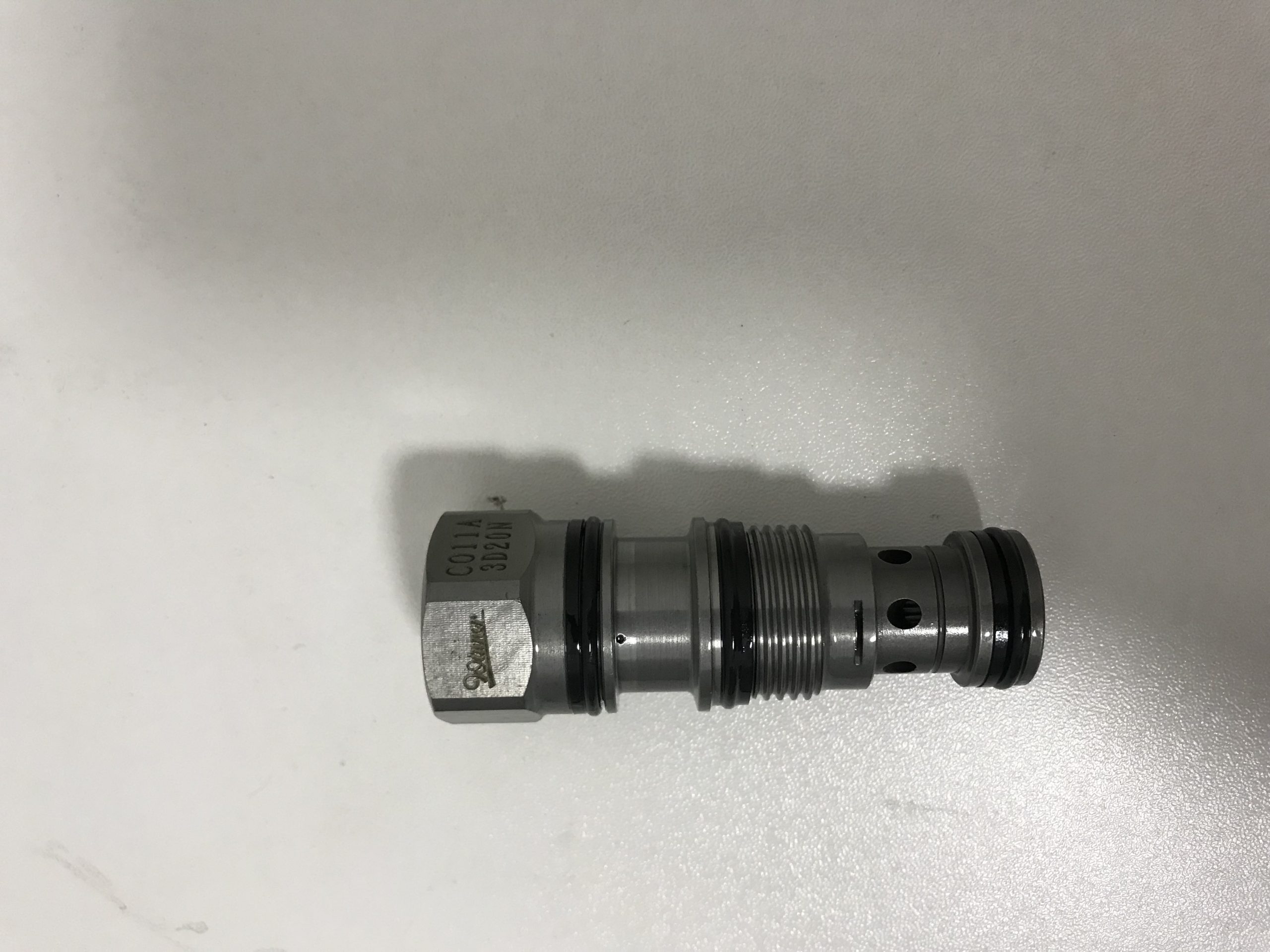 空间受限的自动化设备,如何匹配KUOIN微型气缸的行程与安装结构?配图