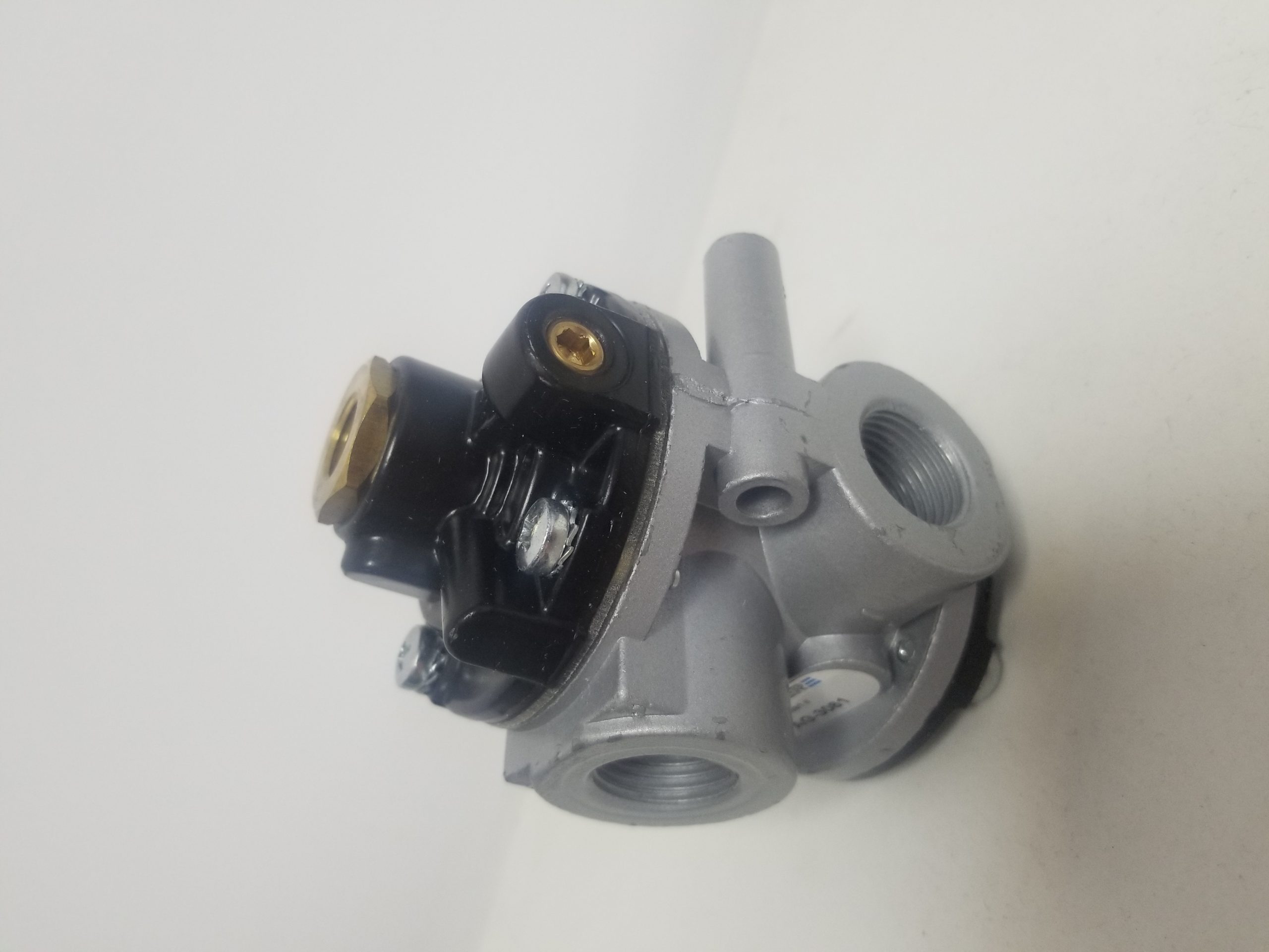 JEOUGANG比例溢流阀在流体压力精细调节中的应用思路配图