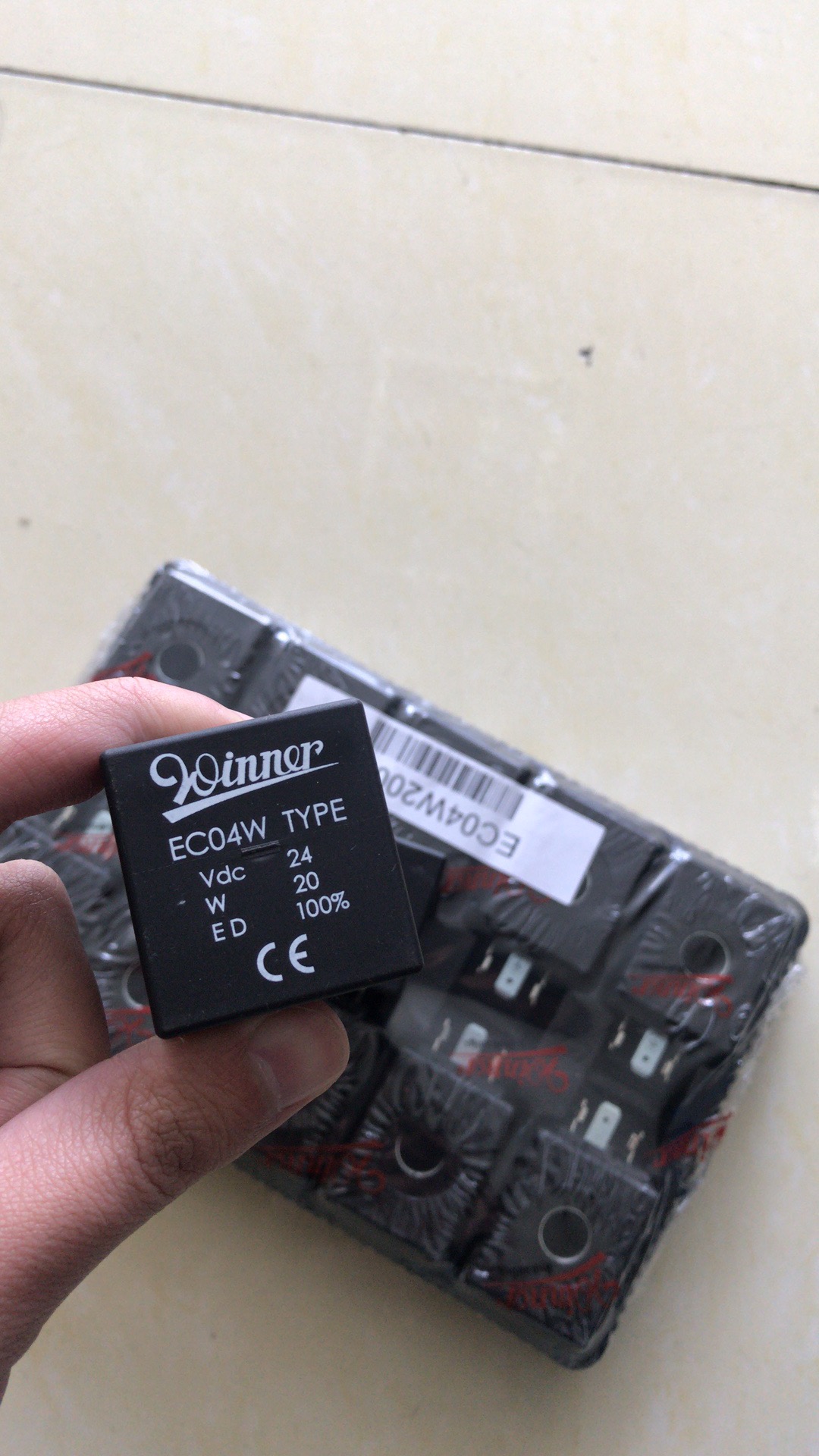 哪些工业场景适用SMC磁性无活塞杆气缸?十大应用领域与优势解析配图