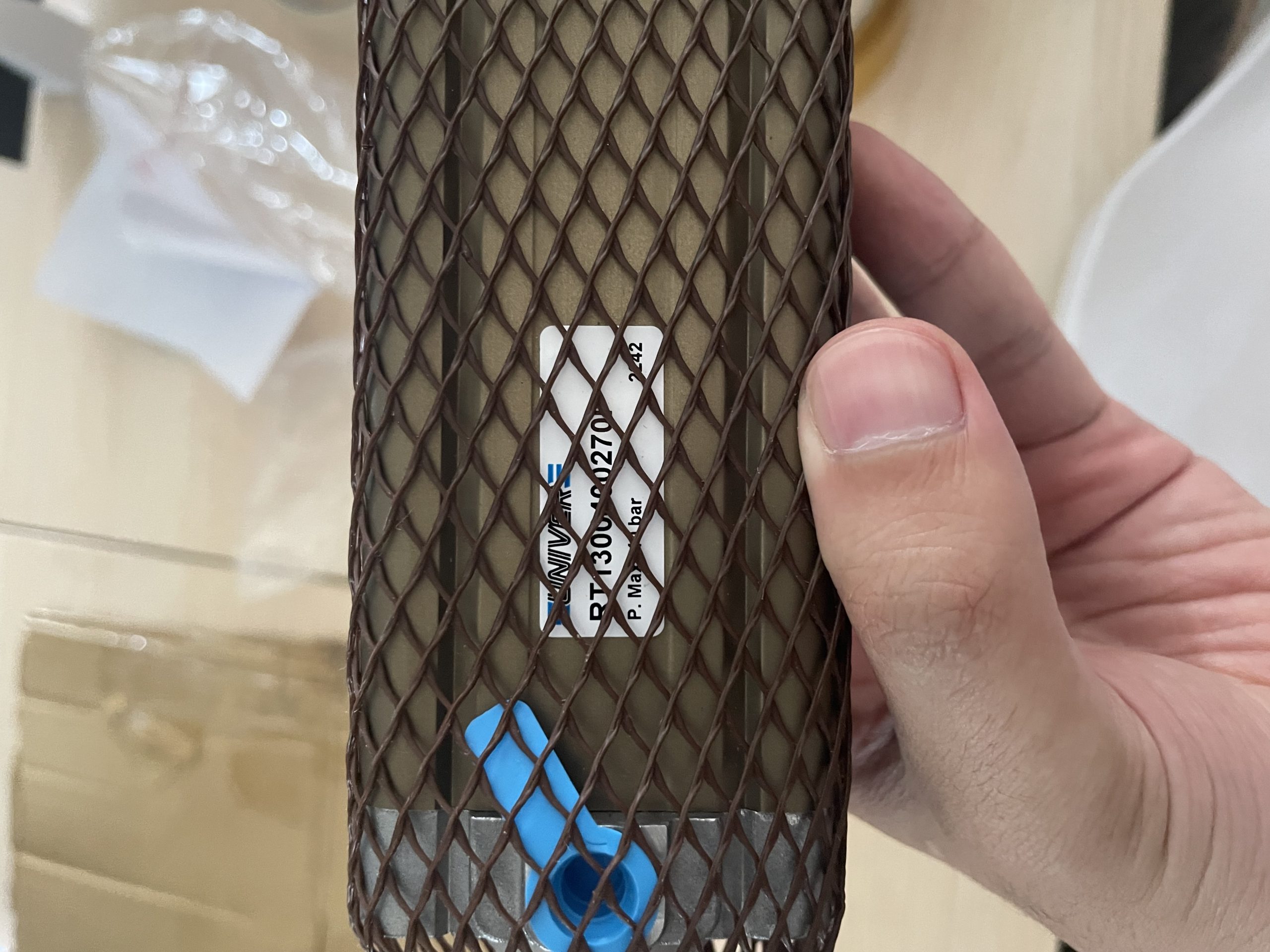 工业管路配置威卡压力表:压力范围、介质温度与安装方式需协同评估配图