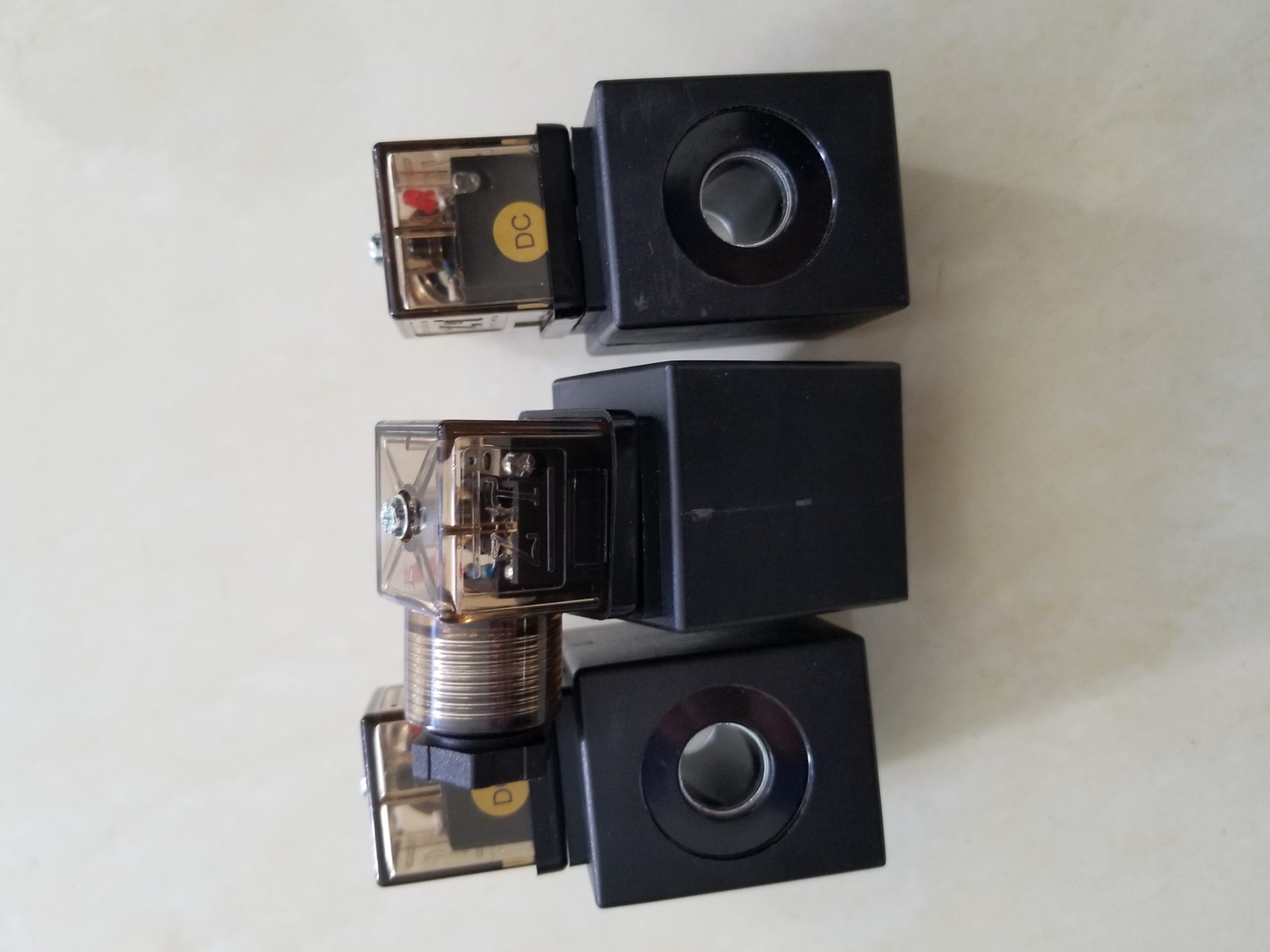 选用喜开理单作用气缸，先了解其产品优势与选择依据配图