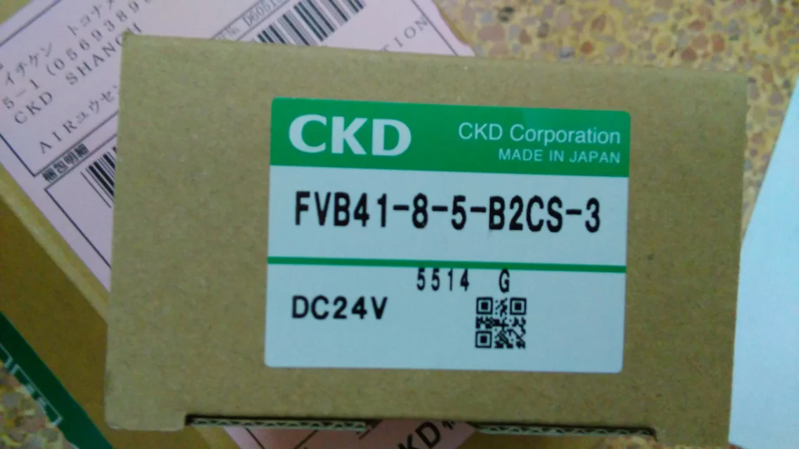 增压方式、输出力与适用工况有何不同?CLAMPTEK增压油缸与普通油缸对比配图
