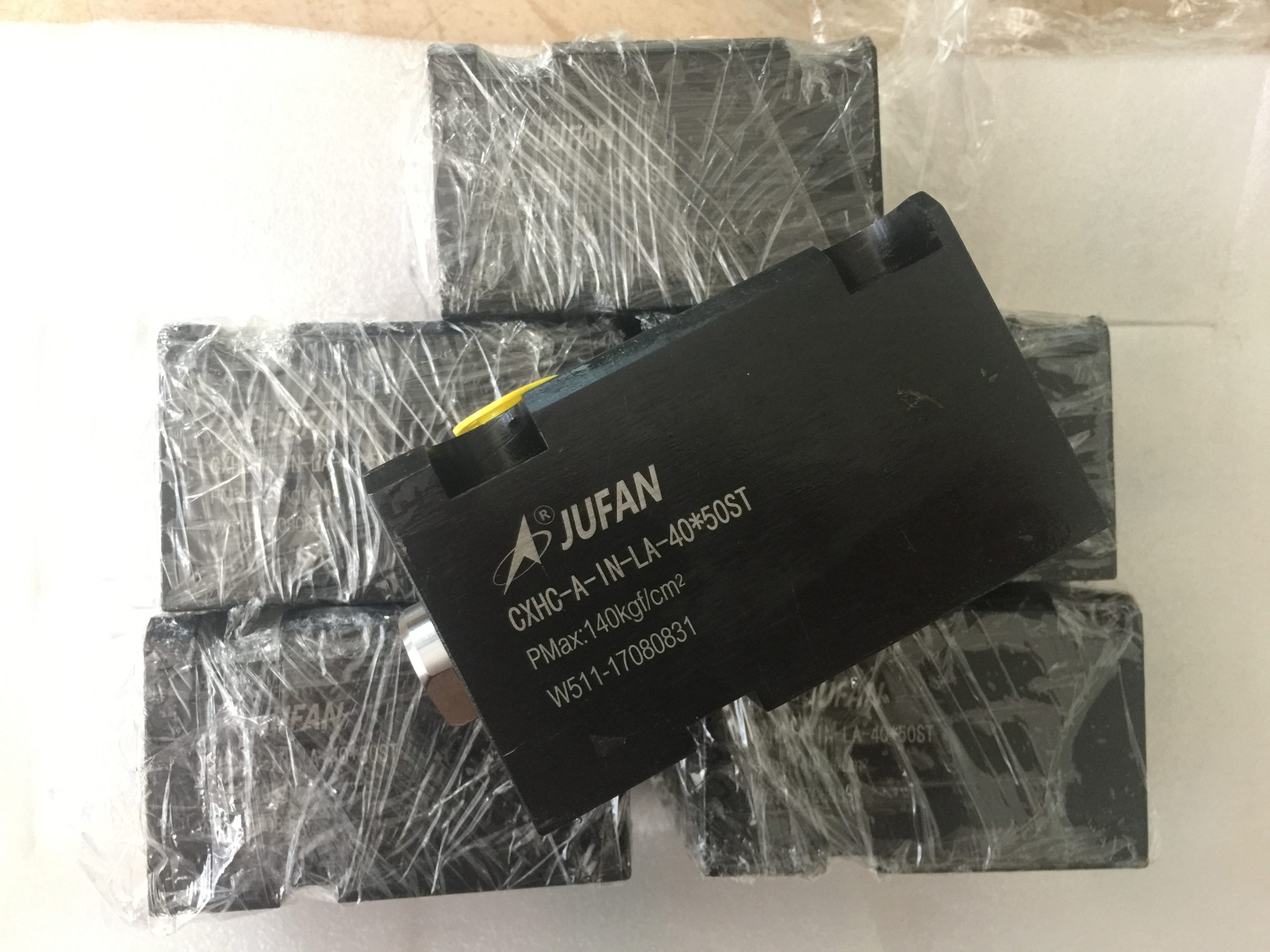 聚焦设备运行效率：ASHUN柱塞式液压缸的作用解析配图