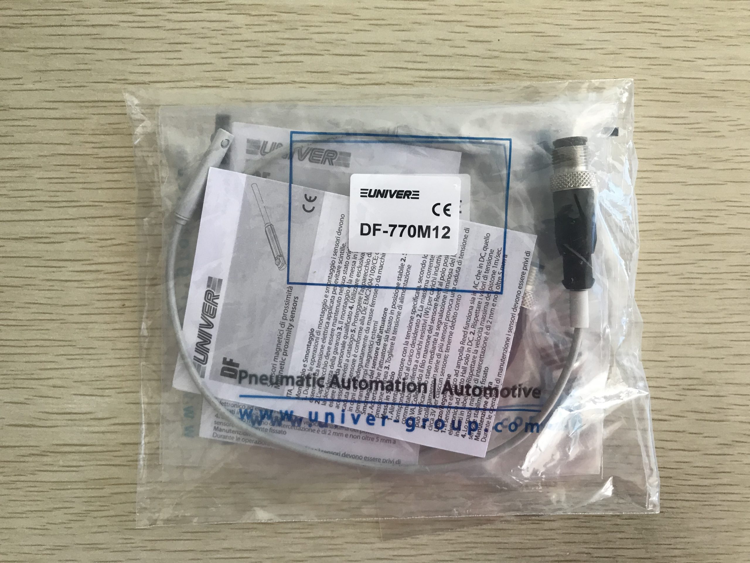 设备配套MAXSEAL微型气缸时，缸径、行程、安装方式与负载如何核对配图