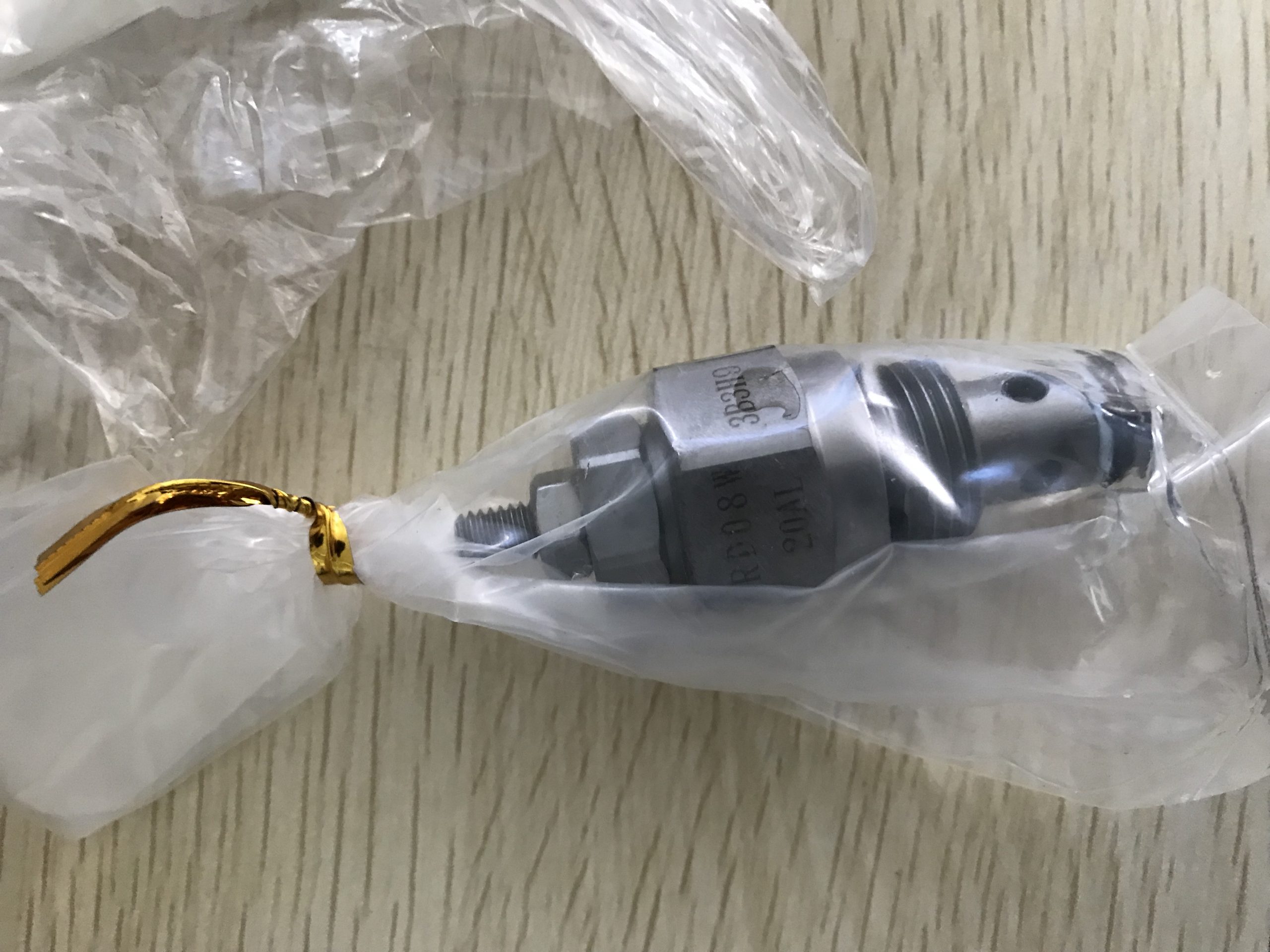 液压换向工况下,STNC湿式电磁换向阀的精准控制与长寿命运行要点配图