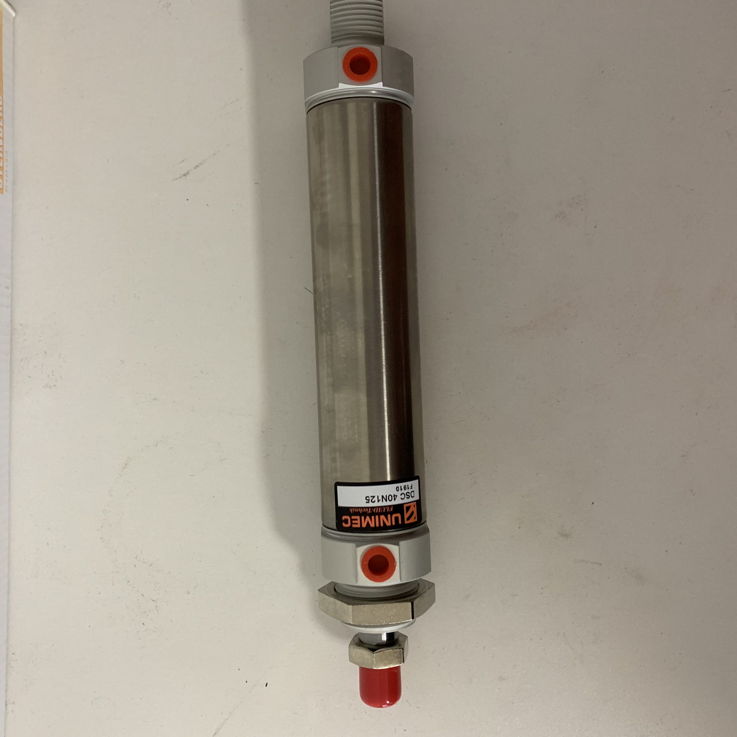 核对KCC旋转液压缸选型参数时,旋转角度、输出扭矩与安装方式缺一不可配图
