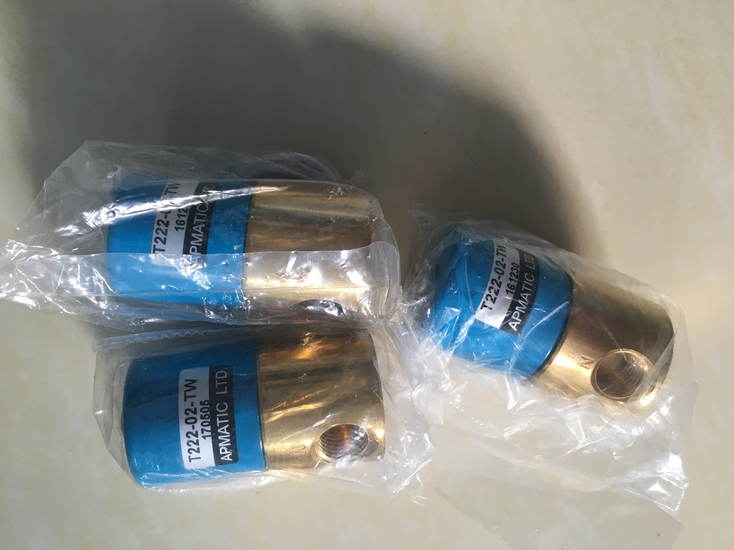 液压油缸运行中,崛内油缸油封承担哪些作用?解析密封、导向与防污染配图