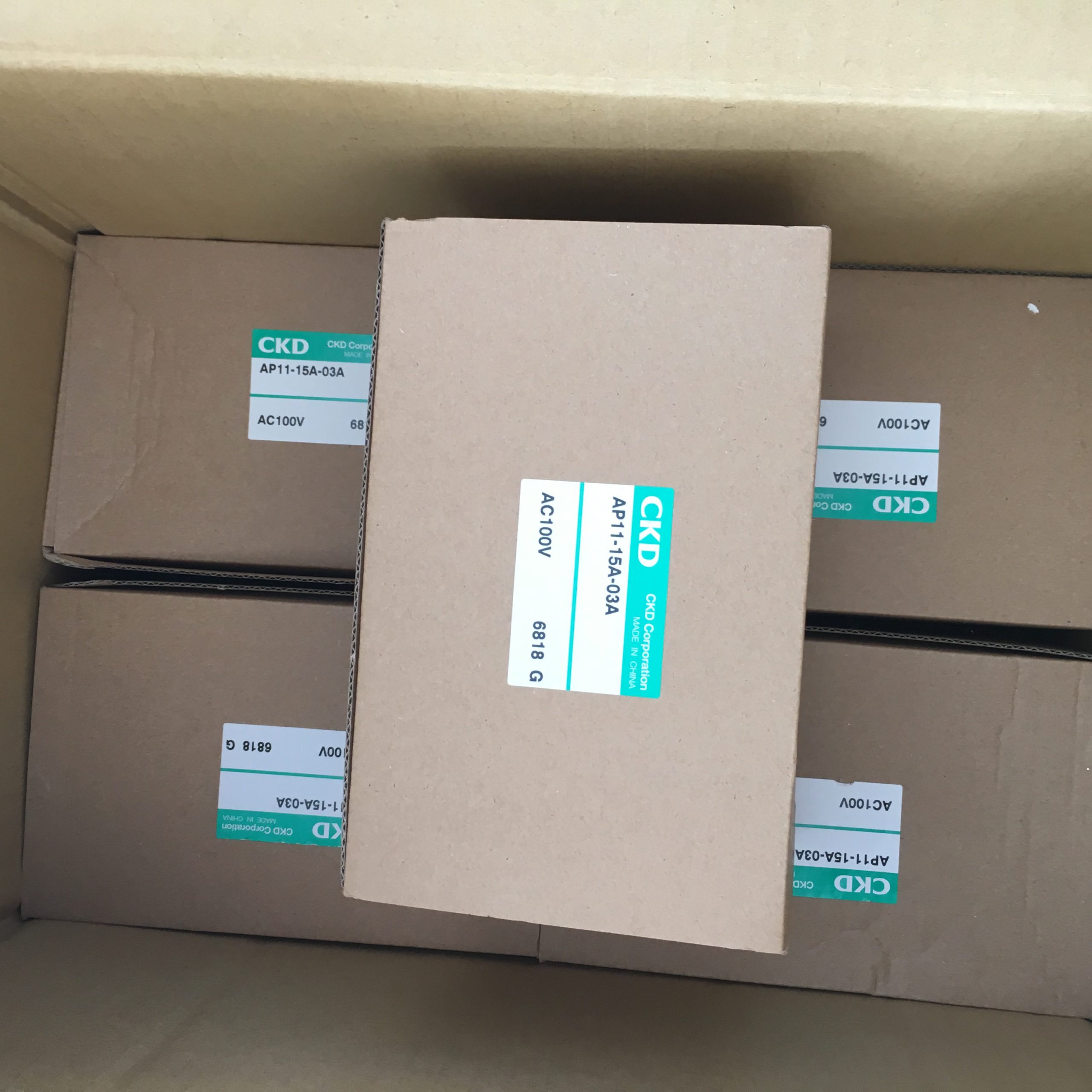 惠普斯升降机液压油缸:从结构与工况理解设备性能优化思路配图