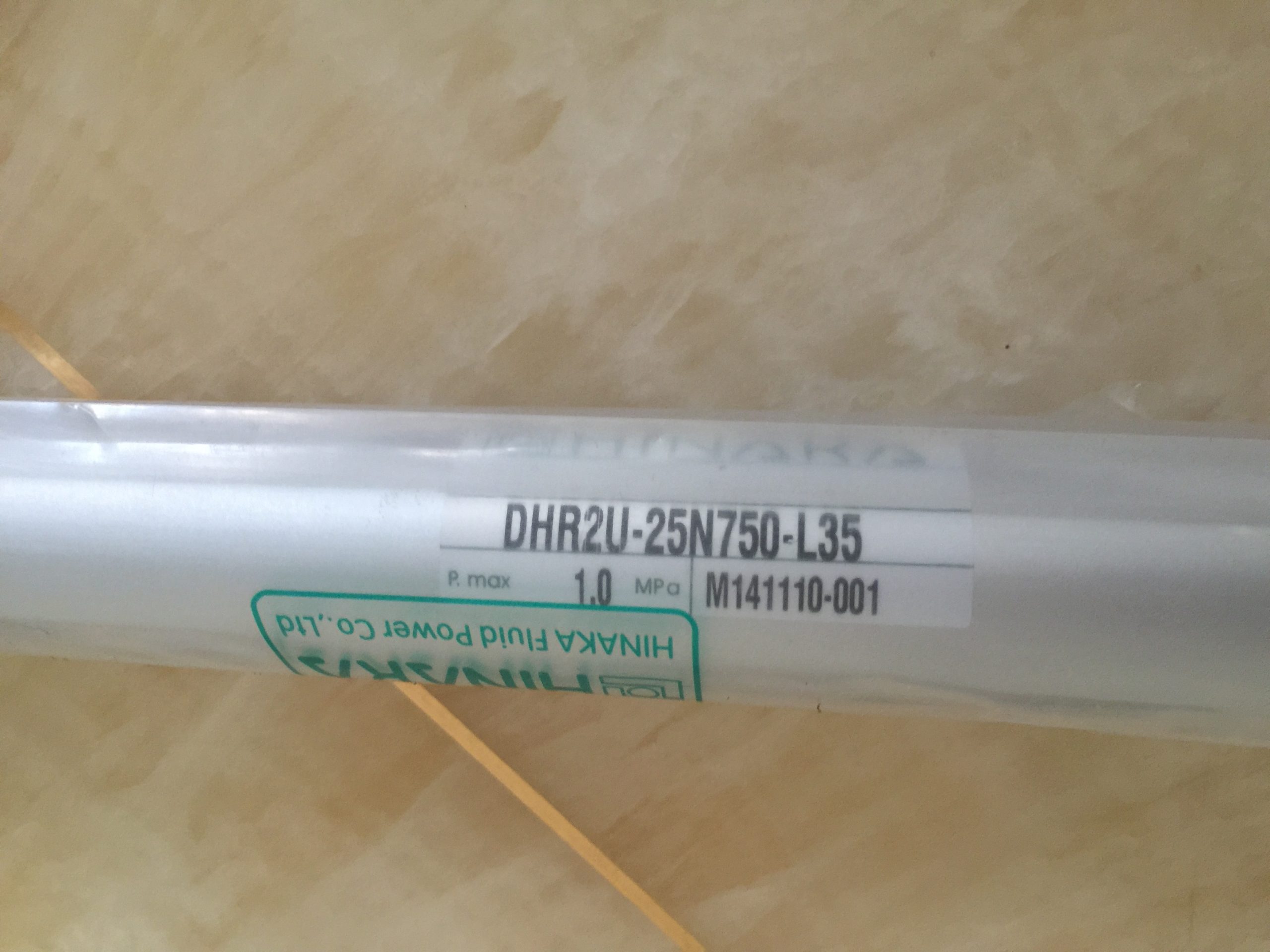 液压系统执行元件的换向控制中,kompass电磁换向阀起什么作用?配图