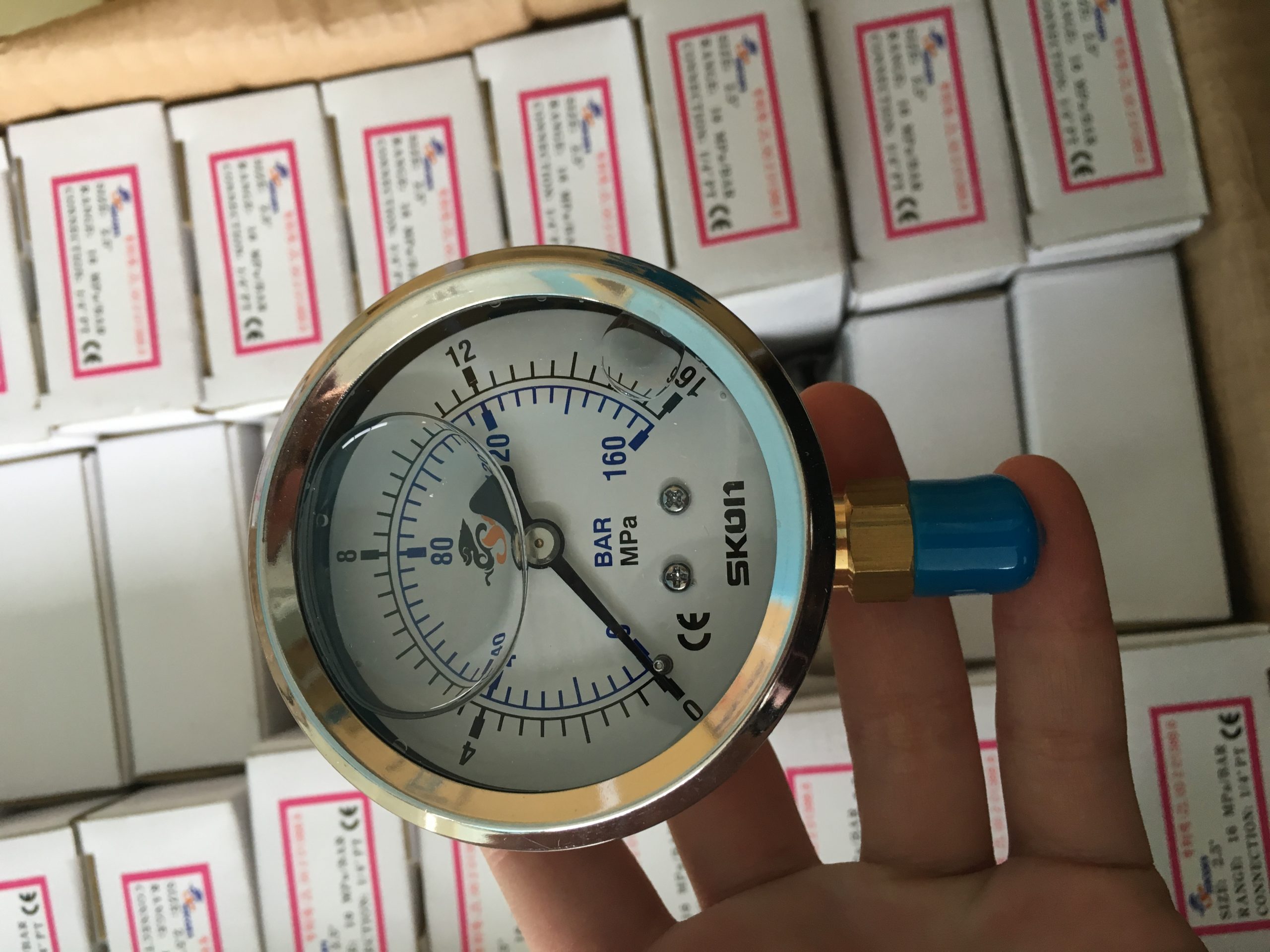 液压系统流量调节中,安沃驰先导式电磁溢流阀起什么作用配图